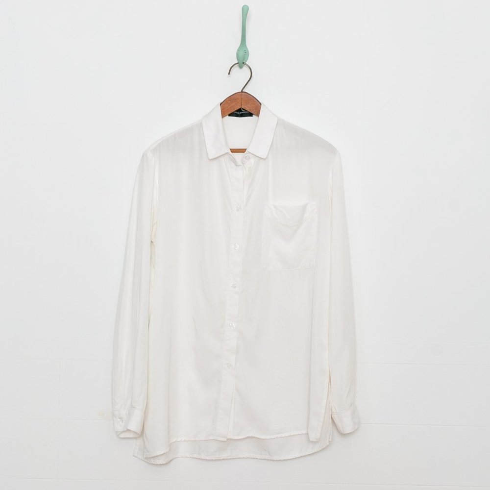 Classic White Button-Down Shirt - Women